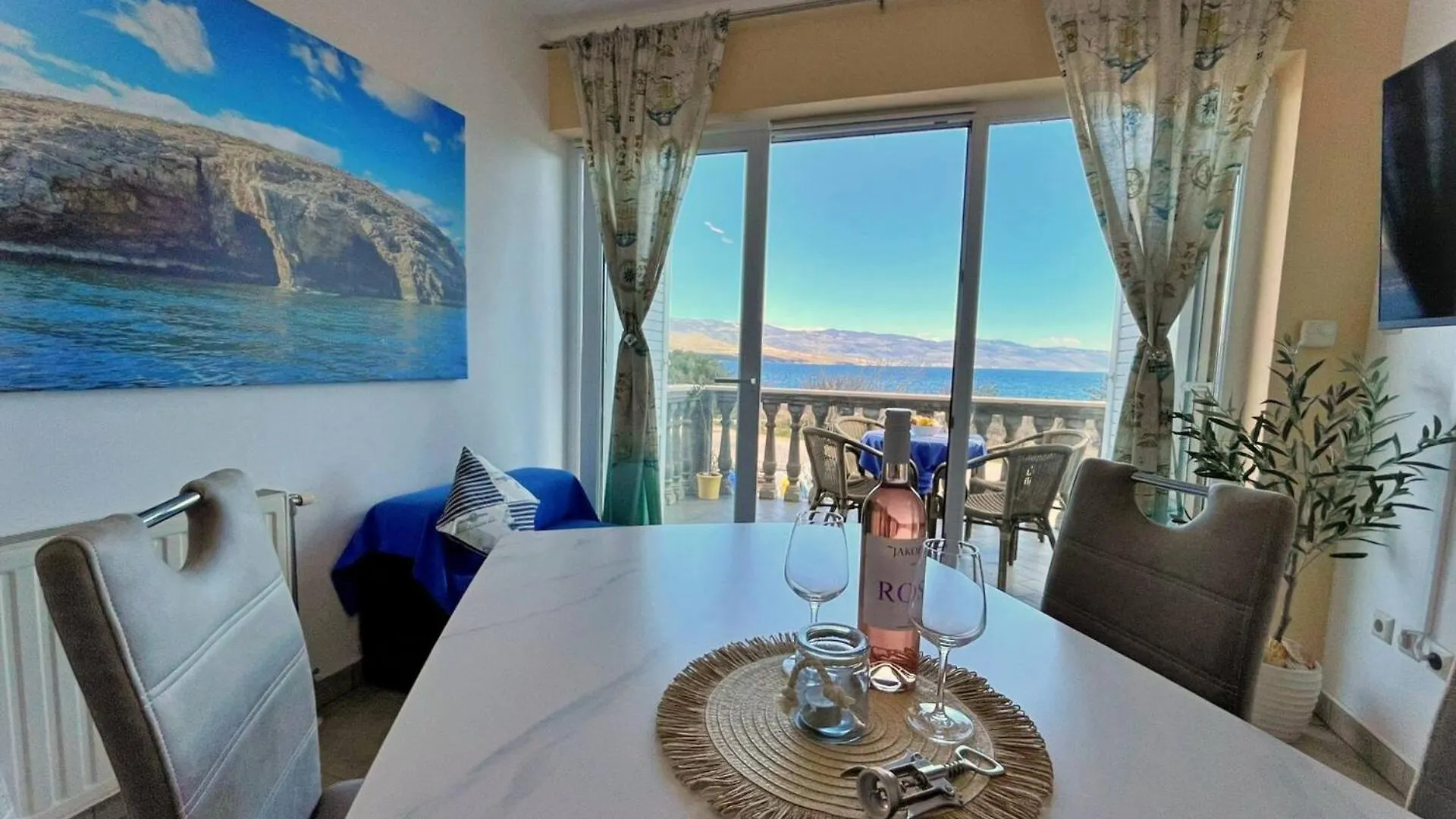 Apartments Neptun Silo  Croatia