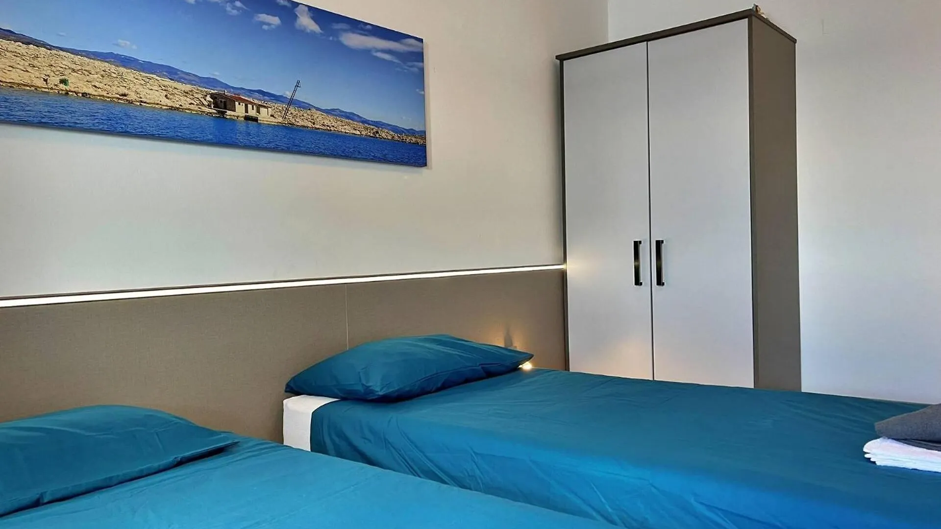 Apartments Neptun Silo  Guest house Silo (Krk)