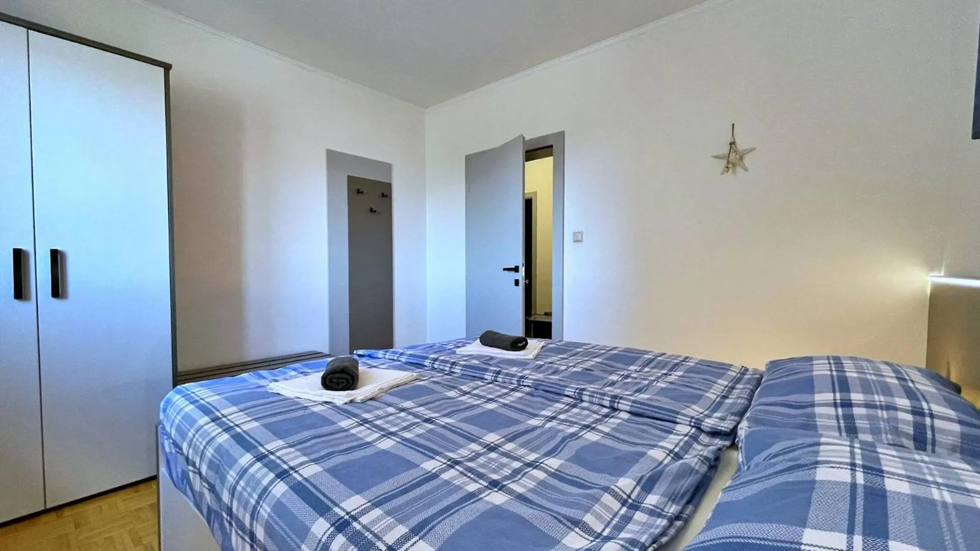 Apartments Neptun Silo  3*, Silo (Krk)