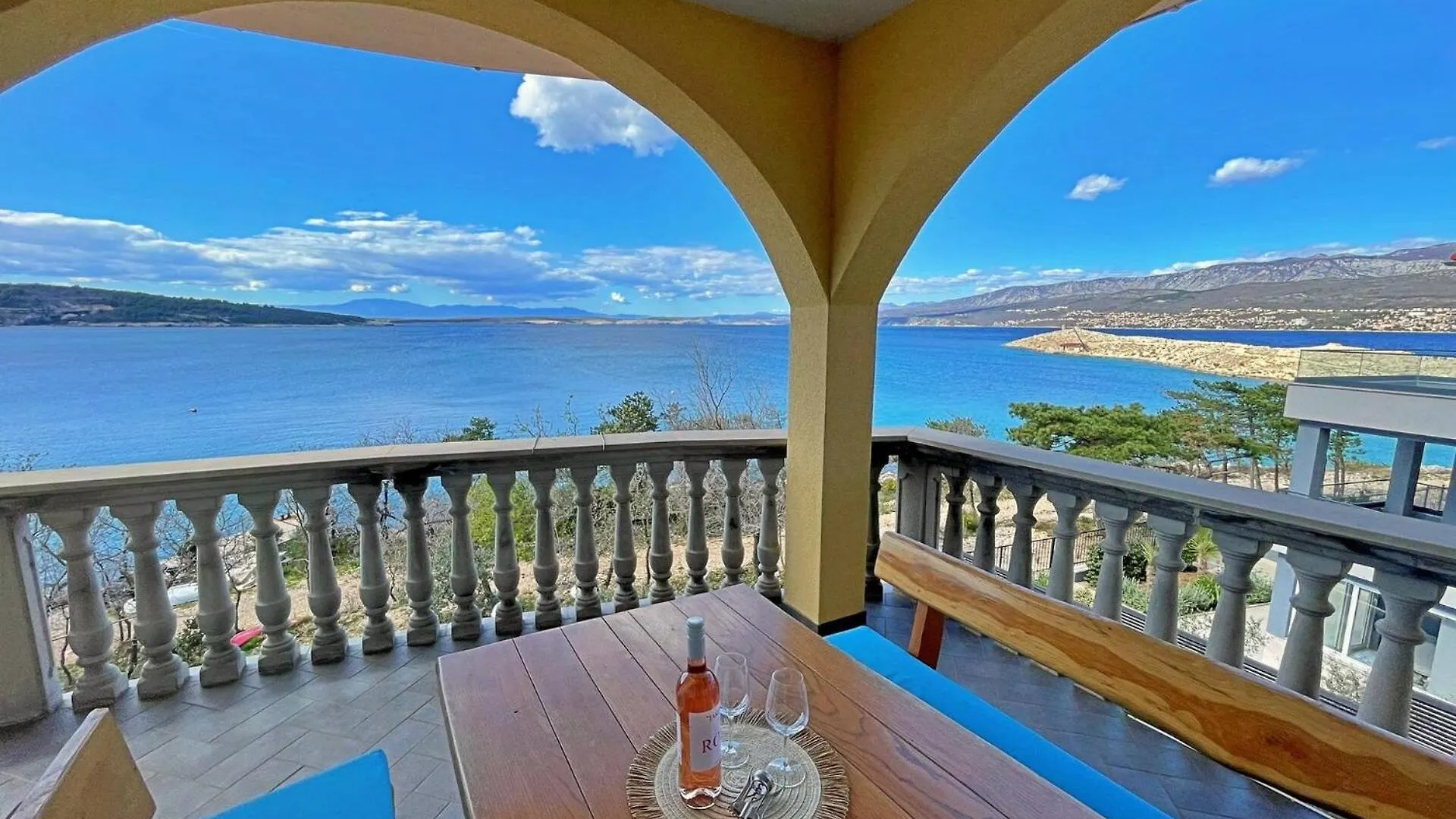 Apartments Neptun Silo  Croatia