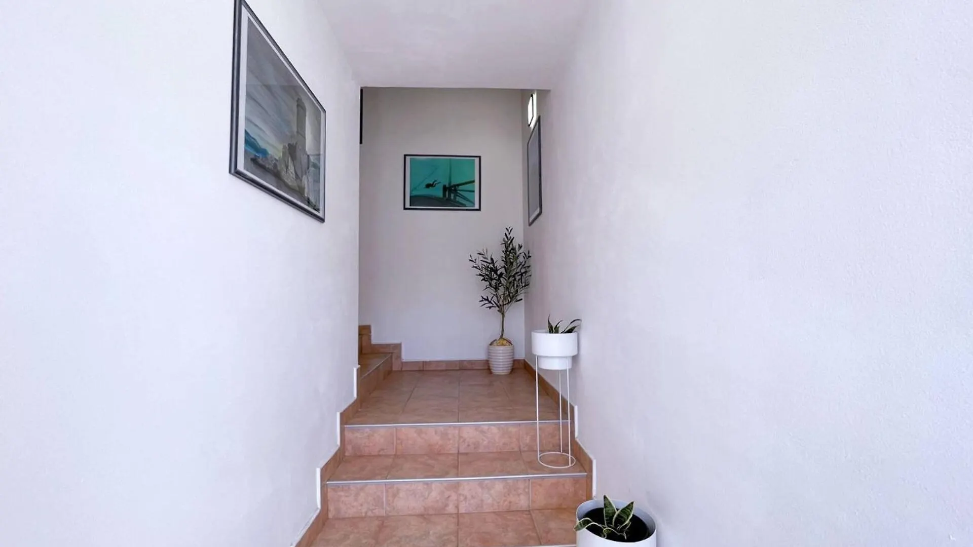 Guest house Apartments Neptun Silo